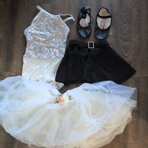 Weissman Girls 4 Piece Dance Outfit